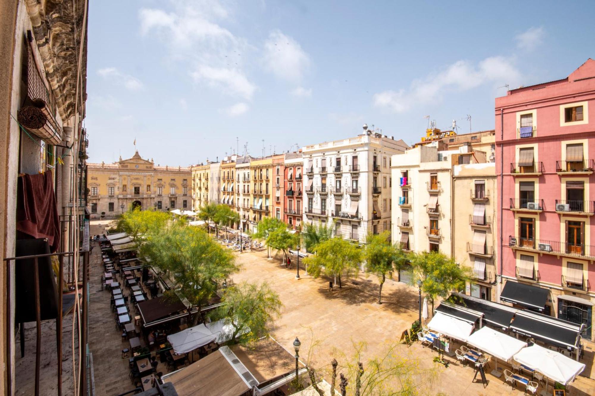 Design Apartment Placa La Font Tarragona Buitenkant foto